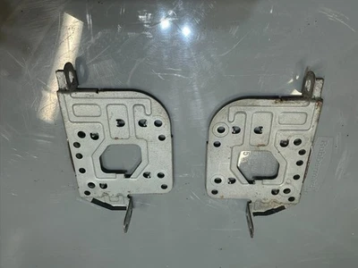 Soporte de radio Toyota Supra MK3 1986,5-1992 Foto 1 de 2