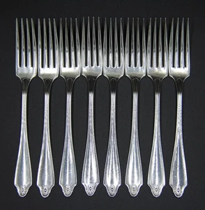 1912 ONEIDA Community Silver Plate Georgian Pattern Dinner Forks Made in USA x 8 - Picture 1 of 6