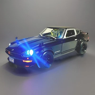 1971 Datsun 240Z Fairlady Z Nissan Custom TUNED “Working Lights” 1:18 JDM Wide - Image 1 of 4
