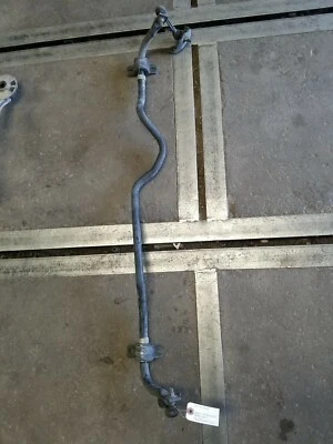 03-07 Barra estabilizadora trasera Infiniti G35 cupé Nissan 350z 56230AM001 Foto 1 de 4