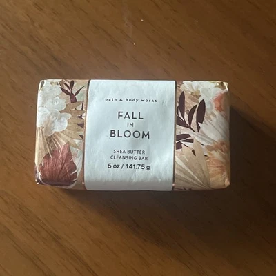 Bath & Body Works ~ FALL IN BLOOM ~ Shea Butter Cleansing Bar 5 oz - Image 1 of 2