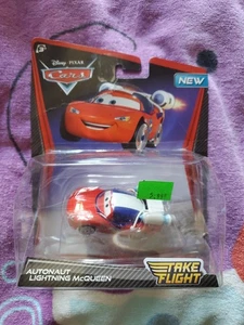Disney Cars Take Flight Mega Tamaño Deluxe AUTONAUT LIGHTNING MCQUEEN dañado - Imagen 1 de 2