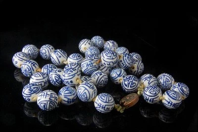COLLAR ANTIGUO CHINO AZUL BLANCO SÍMBOLOS PORCELANA CUENTAS ANUDADAS MR Foto 1 de 4