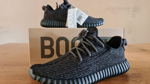 ADIDAS YEEZY BOOST 350 V1 PIRATE BLACK TAGLIA 11.5 UK
