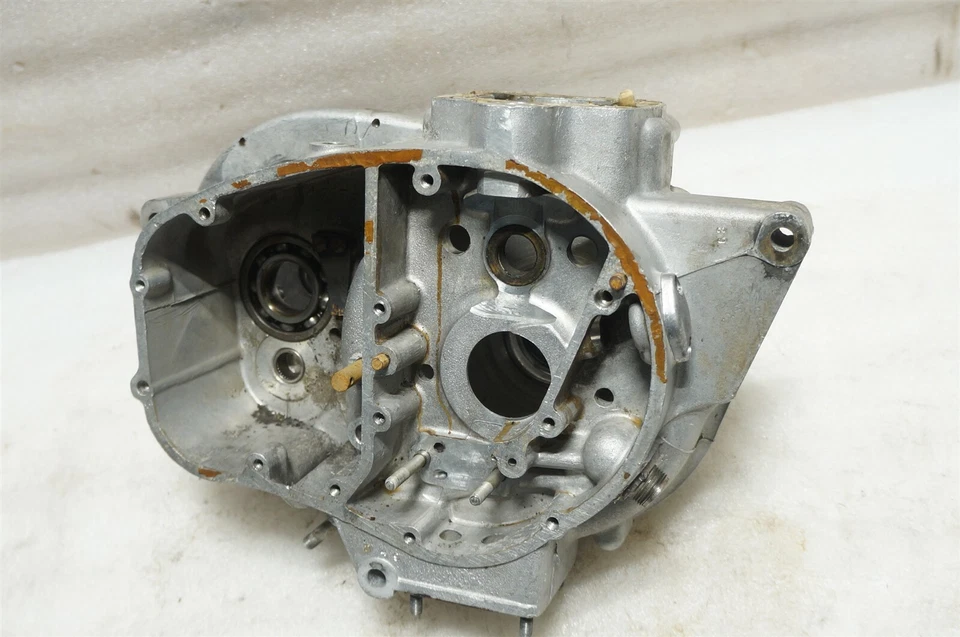 TRIUMPH TR25W 250 SINGLE 1970 FUNDAS DE MOTOR COMBINADAS BONITAS /VB82/ Foto 1 de 4