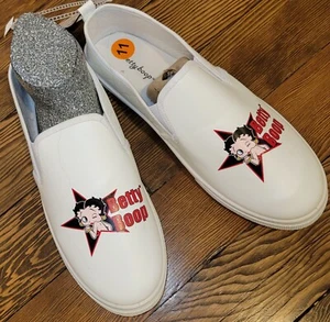 New With Tags BETTY BOOP Logo WHITE Slip On Shoes Casual Womens Size 11 Vegan - Picture 1 of 12