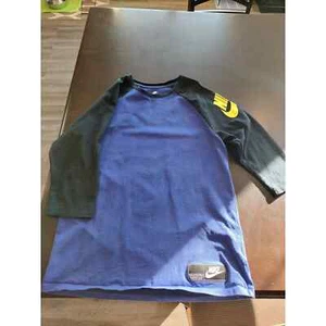 MEN'S LARGE NIKE - THE NIKE TEE - NAVY/BLACK NIKE ON SLEEVE AND FRONT HEM - Picture 1 of 6
