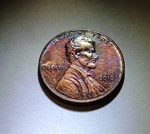 Rainbow Colored 2010d Penny. It Has Luster As If It Was A Glittering Reflection. - Picture 1 of 18