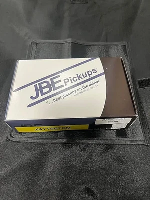 Joe Barden Engineering JBE Jazzmaster JM Two/Tone Set Pickups Cream - Image 1 of 2