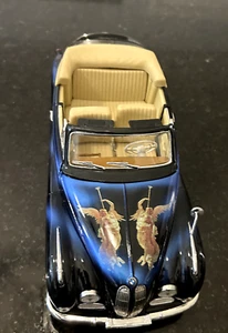 Maisto Blue 56015 BMW 502 (1955) w/ Barogue Angels Fantasy 1/18 Diecast Car - Foto 1 di 10