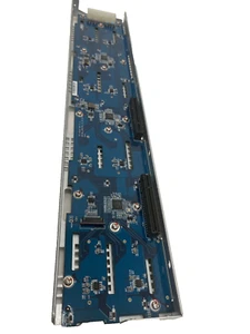 QNAP TS-853U-RP 8 baie LFF backplane Rev: 1.1 QW63 TS-1253U-RP BP - Foto 1 di 6
