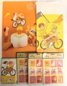 Hallmark Supercycles Birthday Centerpiece Table Cover Invitations Seals VTG - Picture 1 of 12