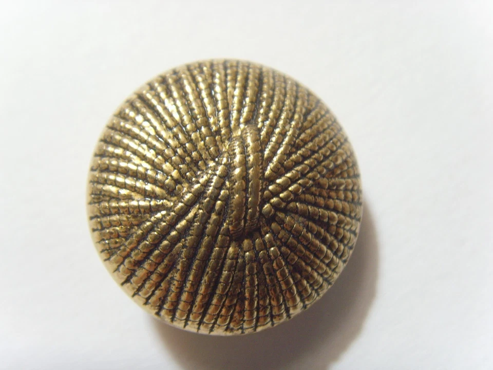 vintage gold tone metal woven yarn pattern motif collector button 51906 - Image 1 of 3