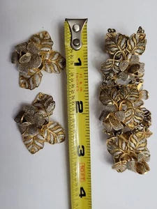 VINTAGE BRACELET CLIP EARRING SET GOLDTONE - Picture 1 of 7