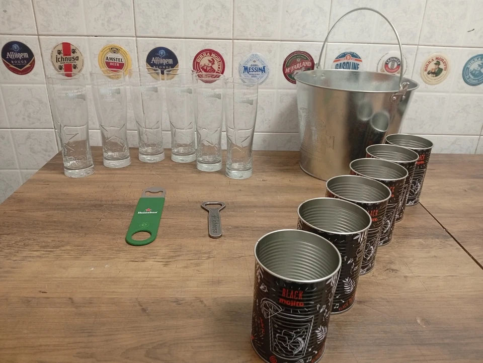 Bicchieri Heineken Champion's Ligue 0,25l    + Secchio Ghiaccio Galvanina +... - Immagine 1 di 4