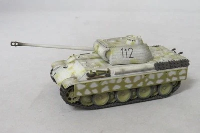 Dragon Armor: German Panther D w/ Zimmerit '112' - 1/72 Plastic Model Tank (EX) - Image 1 of 4