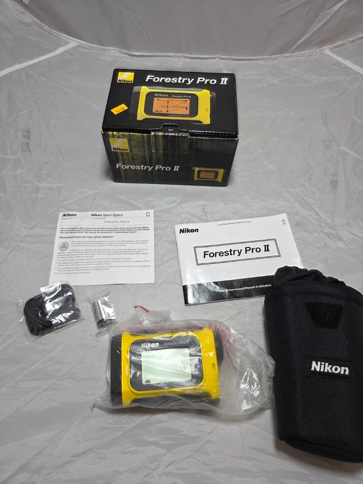 Telémetro/hipsómetro láser Nikon Forestry Pro II, negro/amarillo Foto 1 de 1
