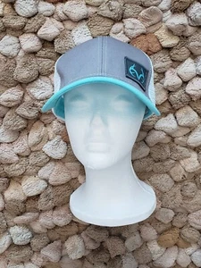 REALTREE Damenmütze/Kappe türkis/grau Druckknopflasche gebraucht, in einwandfreiem Zustand  - Bild 1 von 8