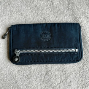 Kipling Blue Zip Up Money World Wallet - Picture 1 of 15