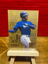 1995 Flair Hot Numbers #4 Ken Griffey Jr.