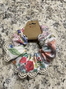 Big Scrunchie - Picture 1 of 2