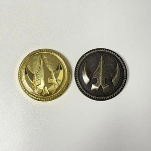 Lord Drakkon Power Coin Gold Weathered Cosplay Prop for Legacy Morpher Ranger - Afbeelding 1 van 3