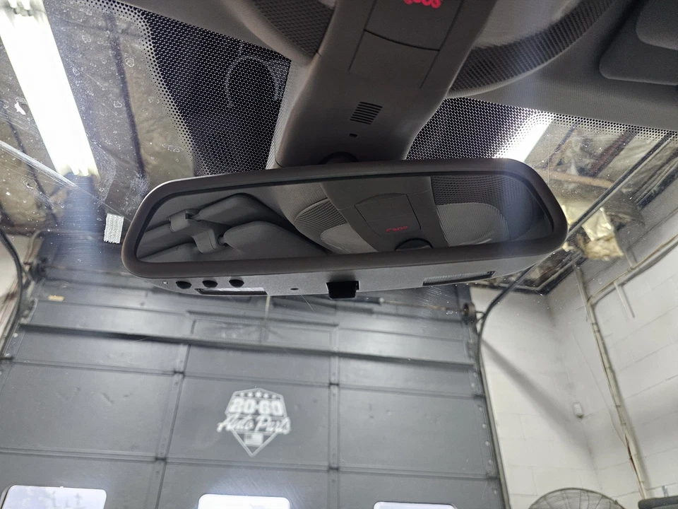 Used Front Center Interior Rear View Mirror fits: 2007 Mercedes-benz Mercedes r- - Image 1 of 4