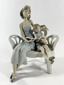 Lladro 5721 Once Upon A Time w/Original Box - Mother And Daughter Reading Book - Picture 1 of 9