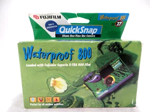 FujiFilm 800 Color Superia X-TRA 800 Film nie benutzt oder geöffnet Ablaufdatum 2001-10 - Bild 1 von 5