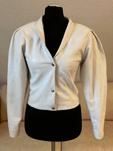 Tolle kurze Damen Lederjacke Leder Jacke Gr 34 Weiß DrucKnöpfe Langarm gefüttert - Bild 1 von 15