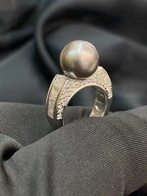 9.60 Cts Baguette Round Cut Diamonds South Sea Pearl Engagement Ring In 18K Gold - Image 1 of 4