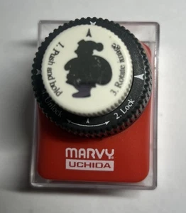 Marvy Uchida Creative Memories rotierender Bastelstanzer - WEIHNACHTSMANN - Bild 1 von 3