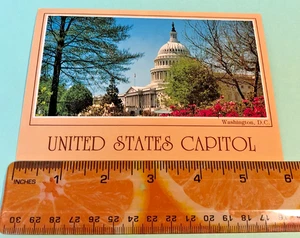 THE U.S. CAPITOL WASHINGTON D. C. * stamped unposted postcard 1970s-1980s - Picture 1 of 4