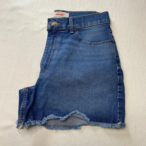 Wrangler Womens Cut Off Shorts sz 8 Medium Wash Denim Mid Rise Frayed - Picture 1 of 24