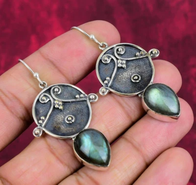 Labradorite Gemstone Handmade 925 Sterling Silver Earrings Jewelry For Love - Image 1 of 4