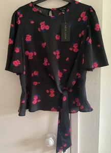 NEW LOOK -Half Sleeve Black & Red Floral Floaty Feel Top Size 14 - BNWT -RRP £24 - Picture 1 of 9