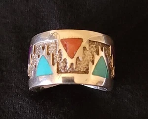 NAVAJO STERLINGSILBER RING GRÖSSE 7 1/4 MIT KORALLE, TÜRKIS & SUGILIT INTARSIEN - Bild 1 von 10