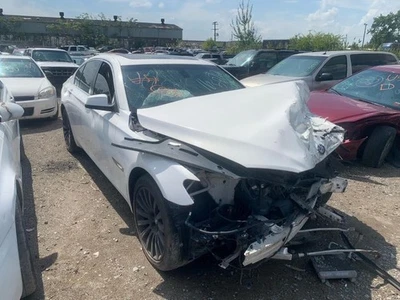 Consola piso delantero cuero compatible con 09-15 BMW 750i 1623329 Foto 1 de 4