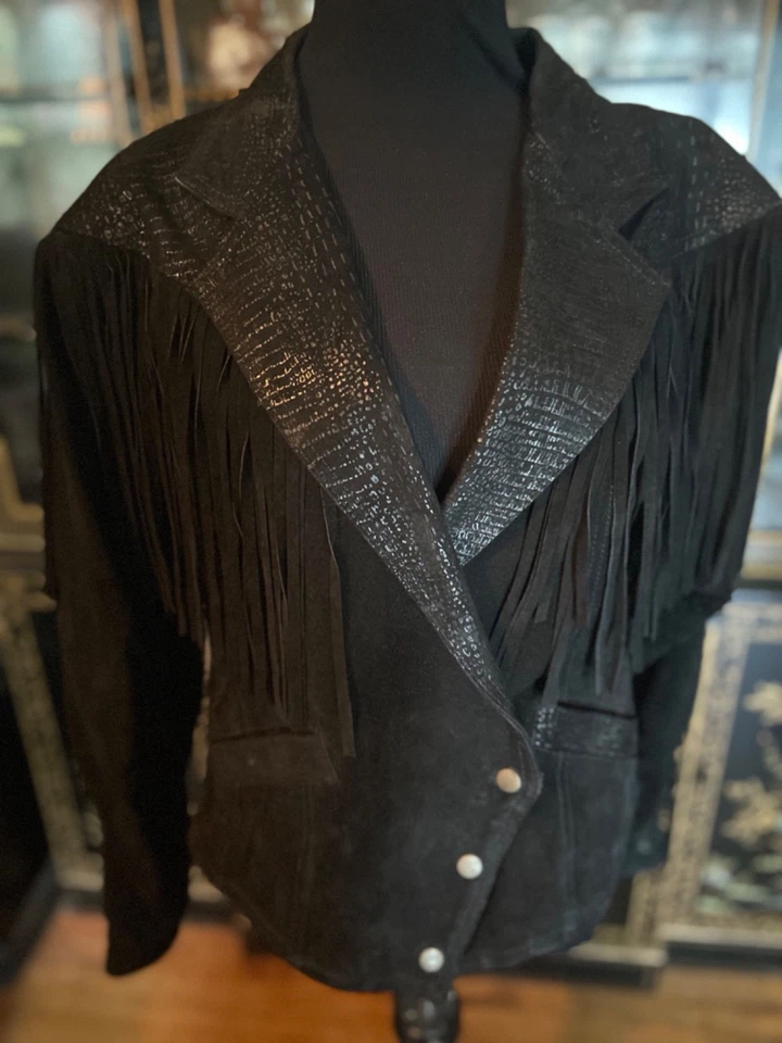 Chaqueta De Colección Años 70 Flecos Negra Cocodrilo Repujado Gamuza Motociclista Hippie Western Prarie M Foto 1 de 4