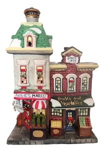 SANTA'S WORKBENCH O'WELL CHRISTMAS VILLAGE HOUSE - ANNIE'S MARKET & CORD - Picture 1 of 5