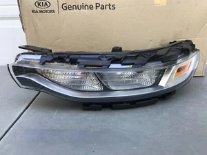 KIA  SOUL 20 21 DAY TIME RUNNING LIGHT LH FOG LIGHT OEM GENUINE    - Picture 1 of 4