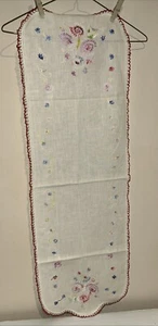 VTG Hand Embroidered Cottage Floral Table Runner Dresser Scarf 12.5X38" RED TRIM - Picture 1 of 3