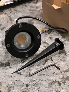 LED Garden Light Faretto Per Esterni Giardino Con Puntale Orientabile 220v 5watt - Foto 1 di 6