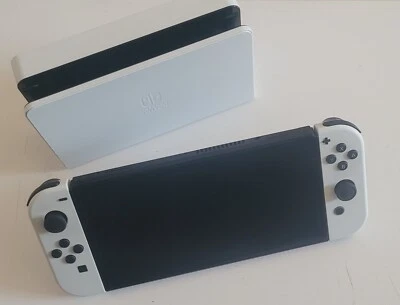 Nintendo Switch OLED-Modell HEG-001 64GB Handheld-Spielekonsole - Weiß - Bild 1 von 4