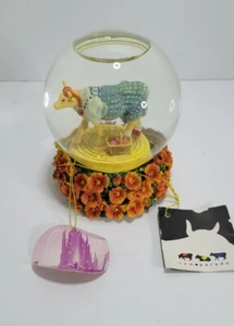 Neu im Karton Zauberer von Oz Schneekugel Kühe auf Parade 2003 Dorothy - Bild 1 von 11