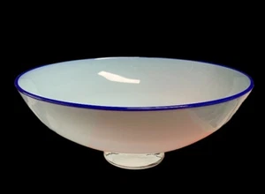 VINTAGE NICHOLAS KEKIC PALE BLUE SIGNED BLOWN GLASS BOWL WITH DK BLUE LIP RIM - Picture 1 of 8