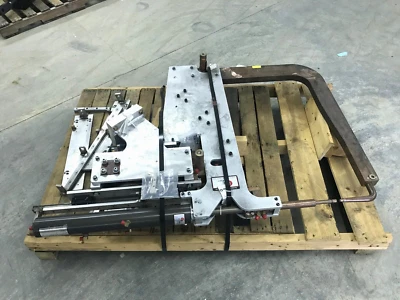 Роботизированный точечный сварочный пистолет TG Systems GTS 2181 - Изображение 1 из 4