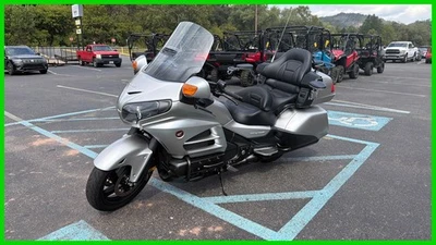 Honda Gold Wing 2016 ABS audio confort navegación  Foto 1 de 4