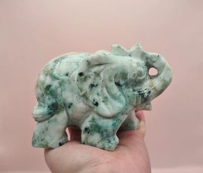 Phoenix Stone Crystal Elephant Carving 🐘 692Grams - Image 1 of 4
