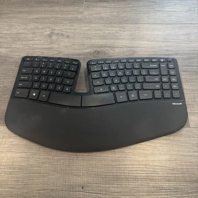 GENUINE Microsoft Sculpt Ergonomic Wireless Keyboard 1559 **NO RECEIVER/USB** - Image 1 of 4